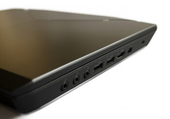 alienware 14 porty alienware 14 porty